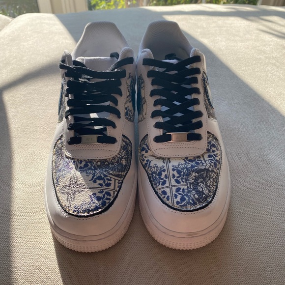 Air Force Ones - Picture 2 of 4